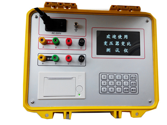 LCBZC-B變壓器變比測試儀，可以檢查變壓器的繞組、分接開關(guān)的狀況,判斷變壓器是否存在線圈短路、連接錯誤、匝間短路等缺陷，從而保證設(shè)備的安全使用。